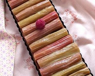 Ma tarte chic rhubarb et framboise sur lit de crème d'amande