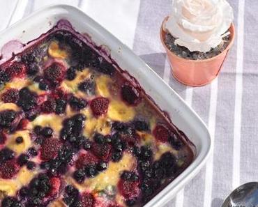 Flan de quinoa, banane et fruits rouges