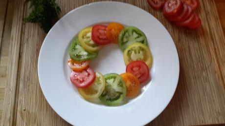 Sorbet concombre et sa salade de tomates colorées au companion