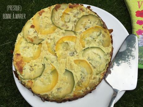 Quiche renversée aux courgettes, à l’estragon et au curry