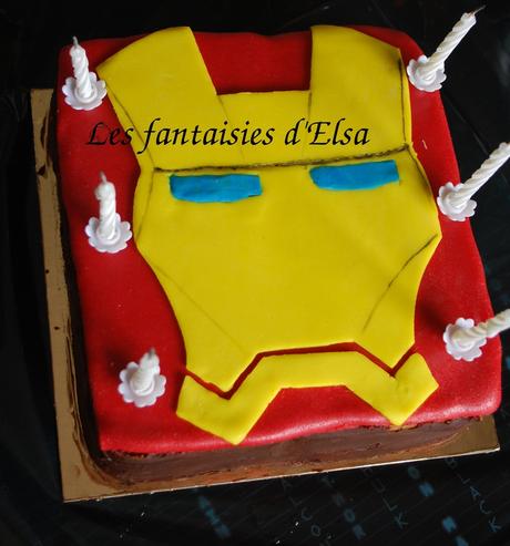Petit gâteau Iron Man