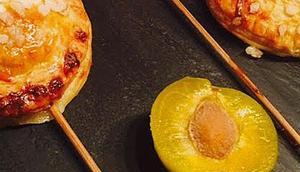 50+ Merguez Grillées Aux Poivrons Et Tagliatelles De Carottes Images