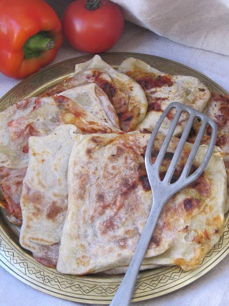 Hajeb (crêpes farcies aux légumes)