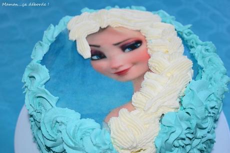 Gateau Reine Des Neiges Pinata Cake