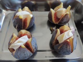 Figues au Rocamadour chaud et miel