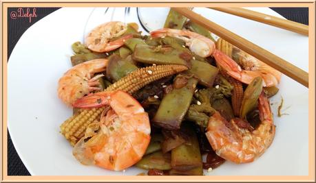 Wok de crevettes aux Haricots mange-tout et petits maïs