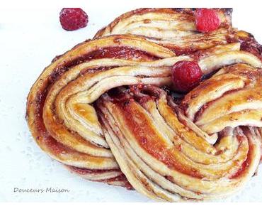 Rosace feuilletée aux Framboises