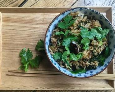 Cuisine (violette) du placard – Un riz sauté au kale et à l’aubergine