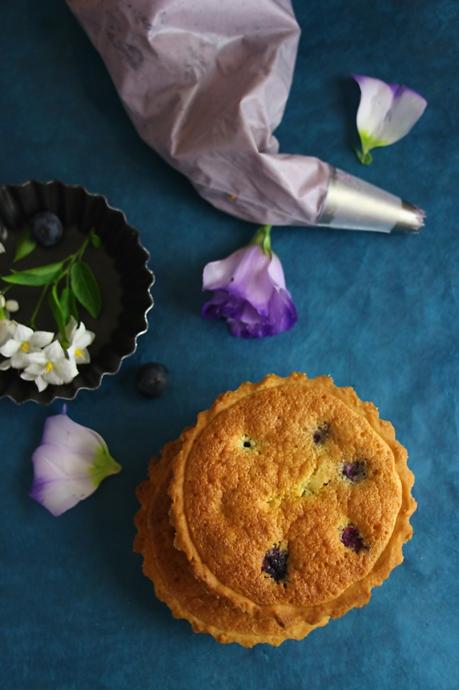 Tartelettes amandine aux myrtilles, chantilly mascarpone myrtille