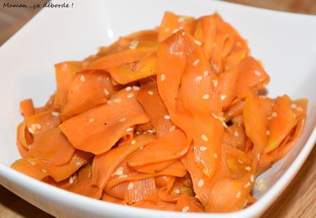 Tagliatelles de carottes à la sauce soja