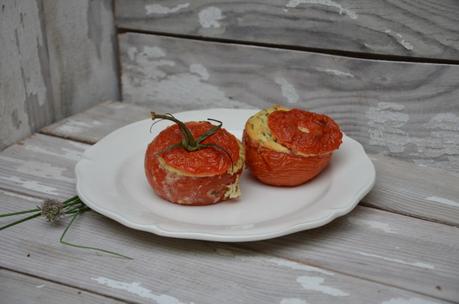 Tomates farcies au chèvre frais