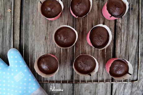 Gâteaux au chocolat et compote de pommes (healthy)