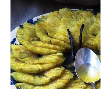 Ananas au sirop vanillé & au marasquin