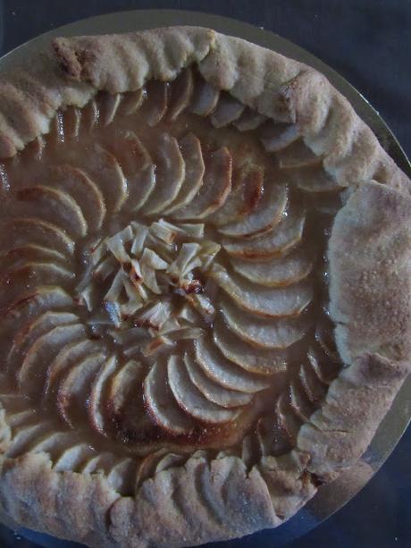 Tarte rustique aux pommes.