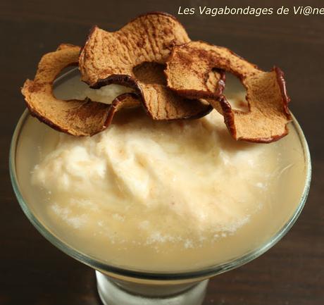 Mousse de pomme et de coing, gelée et chips de pomme