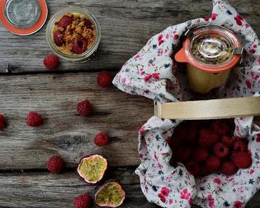 Tiramisu spéculoos, framboises et fruits de la passion