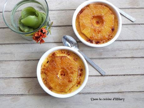 Crème bûlée à l'ananas rôti / Roasted pineapple crème brûlée