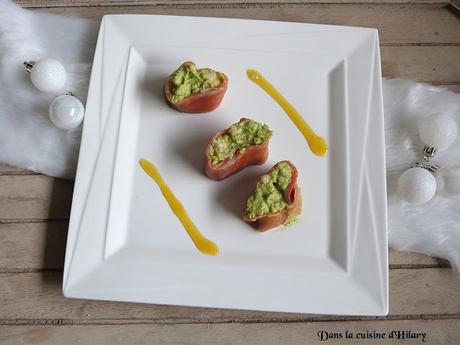 Saumon roulé avocat crevette et sauce passion Jour 4 🎄 / Smoked salmon rolls, avocado and shrimp and their passion sauce Day 4