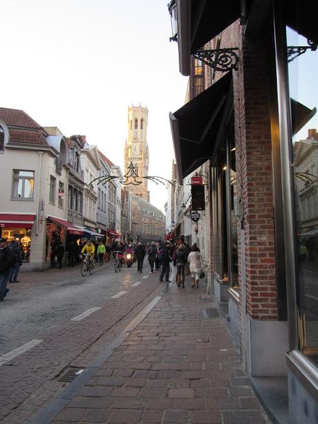 C'est bientôt Noël: Visitez Bruges !