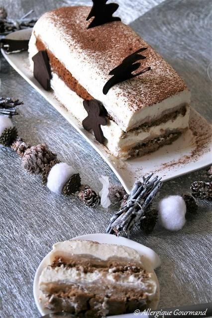 Bûche pain d'épices, poires, mousse mascarpone Bio, sans oeufs ni gluten....