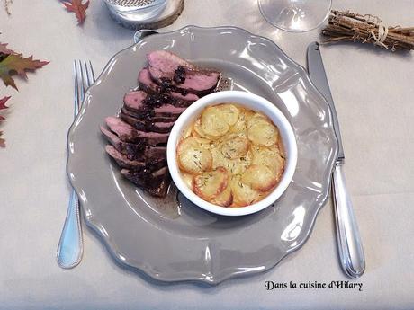 Magret de canard et sa sauce vin rouge - poivre et ses pommes de terre Anna Jour 10  🎄 / Duck breast and its wine and pepper sauce, Anna potatoes