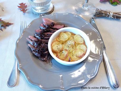 Magret de canard et sa sauce vin rouge - poivre et ses pommes de terre Anna Jour 10  🎄 / Duck breast and its wine and pepper sauce, Anna potatoes