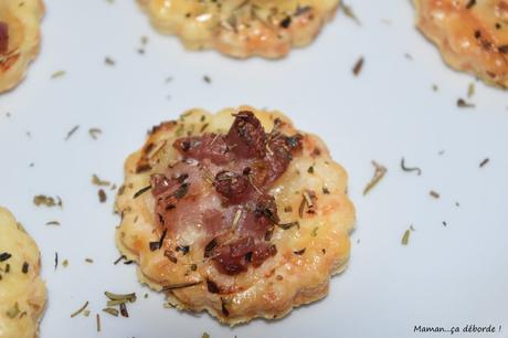 Sablés aux lardons et aux herbes de Provence