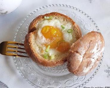 Oeuf cocotte au saumon fumé dans son pain cocotte Jour 14 🎄 / Eggs cocotte with smoked salmon in a cocotte bread Day 14