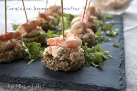 Canapés au beurre de crevettes