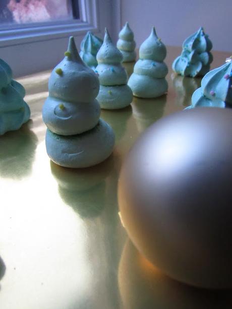 Meringues sapins de Noël.