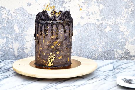 Layer Cake Black & Gold 