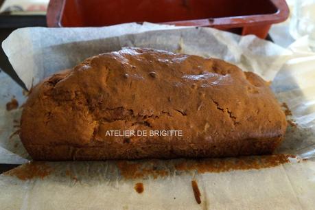 Pas à pas : Chemiser un moule à cake, carré, rectangulaire....