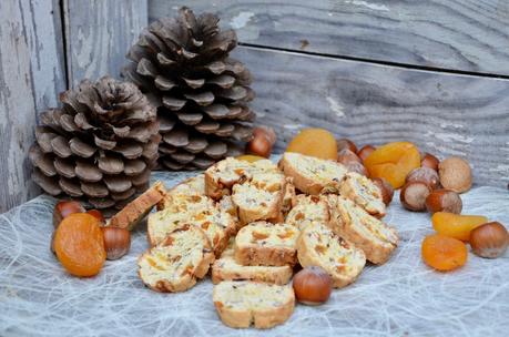 Biscotti abricots noisettes