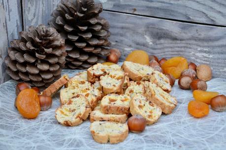 Biscotti abricots noisettes