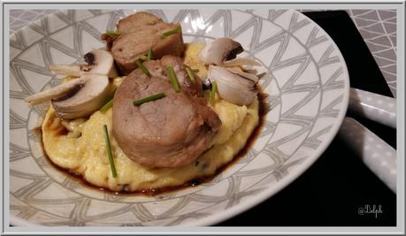 Filet mignon de porc laqué au miel et soja, polenta crémeuse aux champignons 