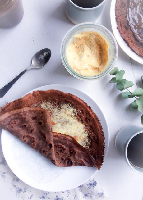 Crêpes à la farine de sarrasin au cacao