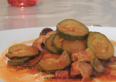 Courgettes à la tomate et poulpes