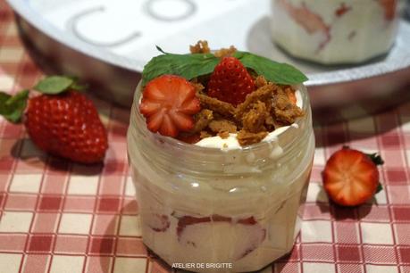 Tiramisu aux fraises, Crumble pralin