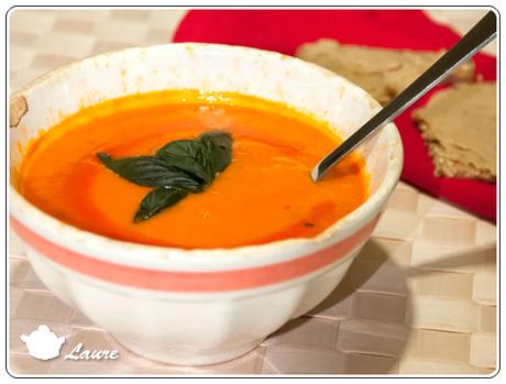 Soupe tomate et basilic