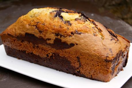 Marbré au chocolat et aux noisettes