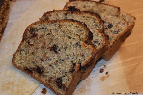 Cake à la peau de banane et pépites de chocolat