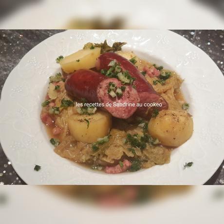 Saucisses fumées au chou vert et pommes de terre au cookeo