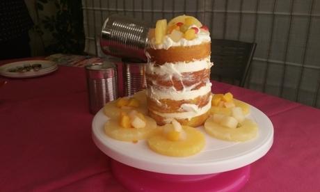 Layer Cake Dans Une Boite En Conserve Avec L Ananas Beyer