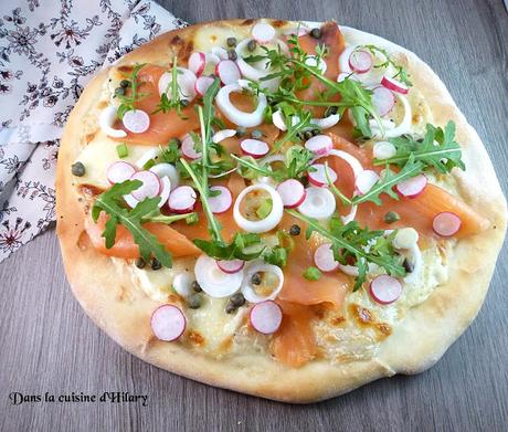 Pizza du printemps au saumon fumé et légumes croquants - Dans la cuisine d'Hilary