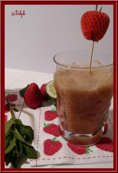 Jus Printanier à la rhubarbe, fraises et menthe au Thermomix.