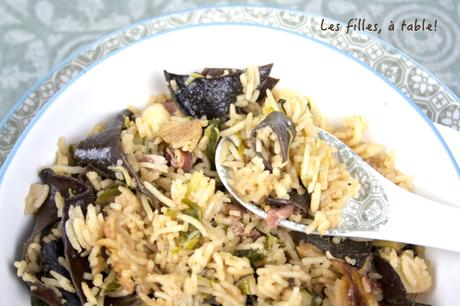 Poêlée de riz au pak choi et champignons noirs