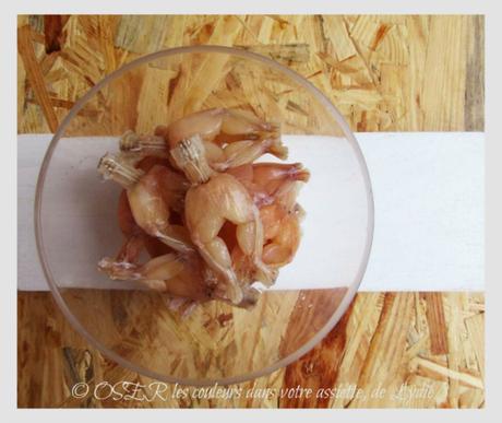 Cuisses de grenouilles panées à la purée de pommes de terre et boutons de pissenlit et leur pesto