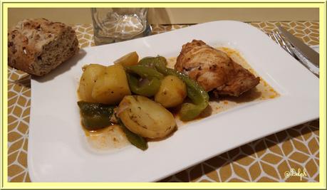 Poulet au paprika sur son lit de légumes