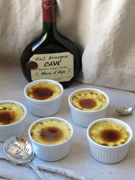 Oeufs au lait, aux pruneaux & à l'armagnac Oeufs au lait, aux pruneaux & à l'armagnac