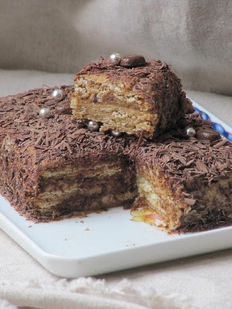 Gâteau de famille aux biscuits Thé Gâteau de famille aux biscuits Thé